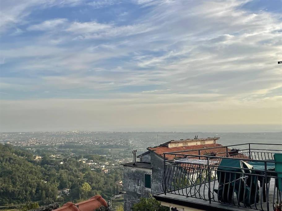 Appartamento Bellavista Castelnuovo Magra Zewnętrze zdjęcie