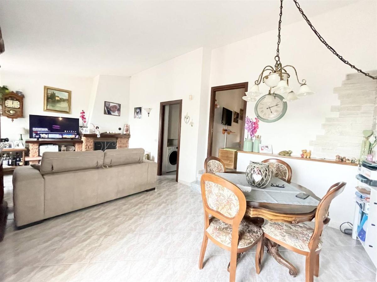 Appartamento Bellavista Castelnuovo Magra Zewnętrze zdjęcie
